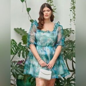 Angel rococo puff sleeve ruffle dress